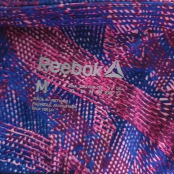 Reebok High Rise Crop Leggings Medium Pink Purple Athletic Pants Activewear - Picture 3 of 4